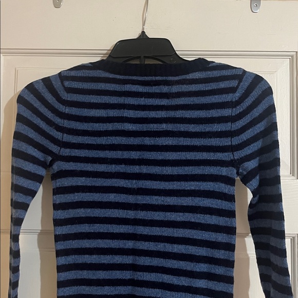 Gorgeous Ruehl women’s sweater - Picture 3 of 8